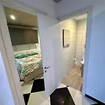 Paceville Sea View Penthouse With Jacuzzi! Διαμέρισμα