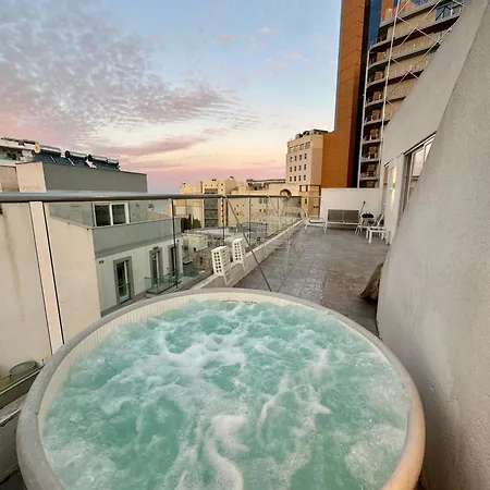 Paceville Sea View Penthouse With Jacuzzi! *