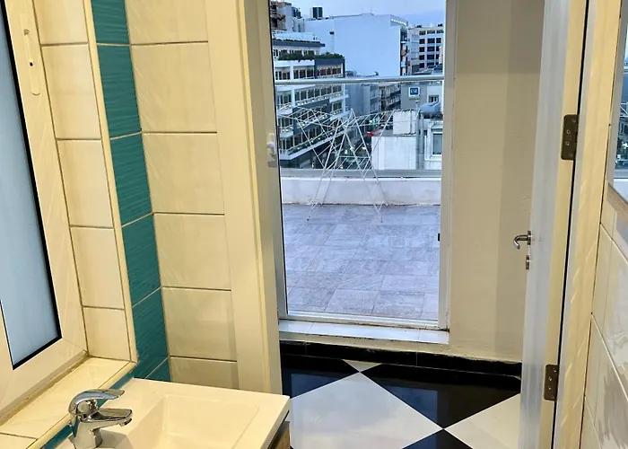 Paceville Sea View Penthouse With Jacuzzi! * St. Julian's