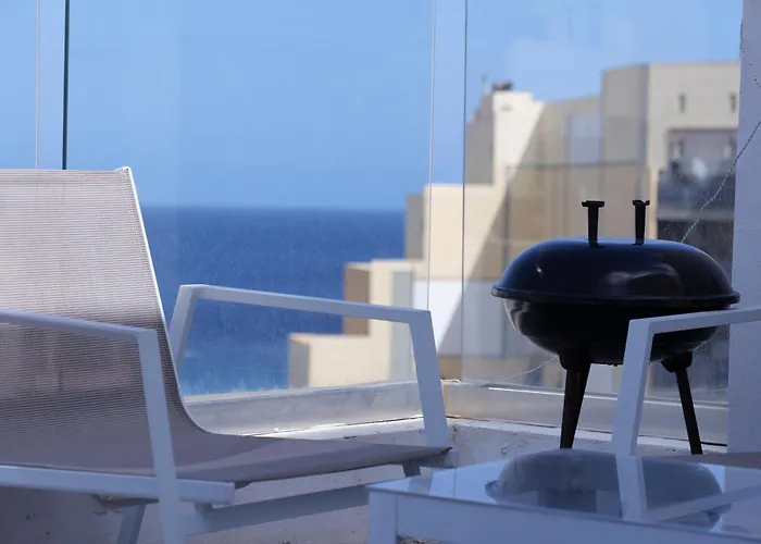 Paceville Sea View Penthouse With Jacuzzi! *