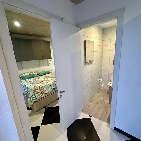 Paceville Sea View Penthouse With Jacuzzi! Daire
