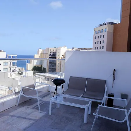 Paceville Sea View Penthouse With Jacuzzi! Daire *