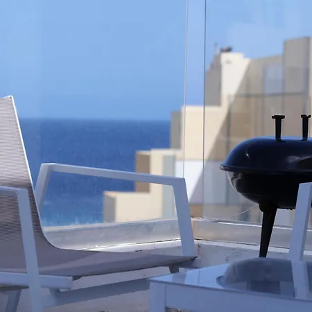 Paceville Sea View Penthouse With Jacuzzi! *