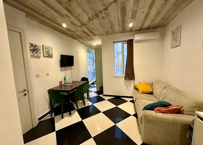 Paceville Sea View Penthouse With Jacuzzi!