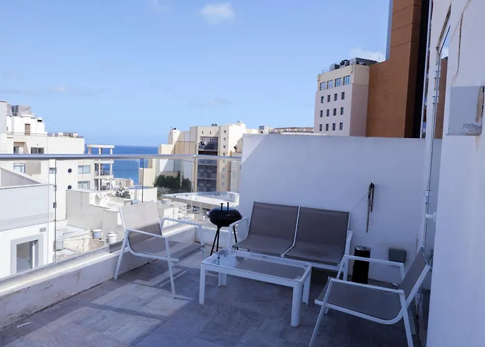 Paceville Sea View Penthouse With Jacuzzi! Daire *