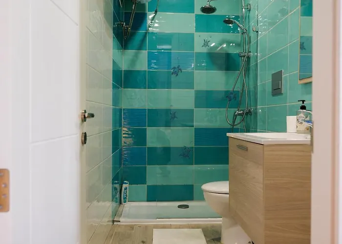 아파트 Paceville Sea View Penthouse With Jacuzzi! Saint Julian's